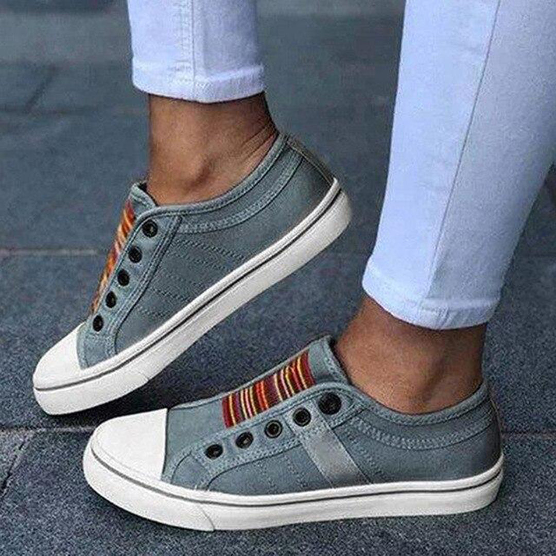 Women's Canvas Slip-On Casual Shoes