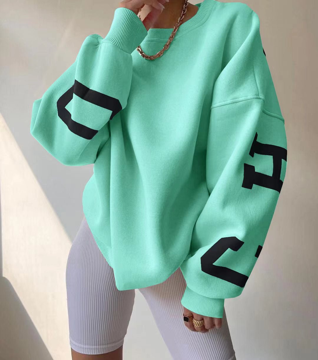 Oversized Fleece Varsity Graphic Crewneck Sweatshirt for Women