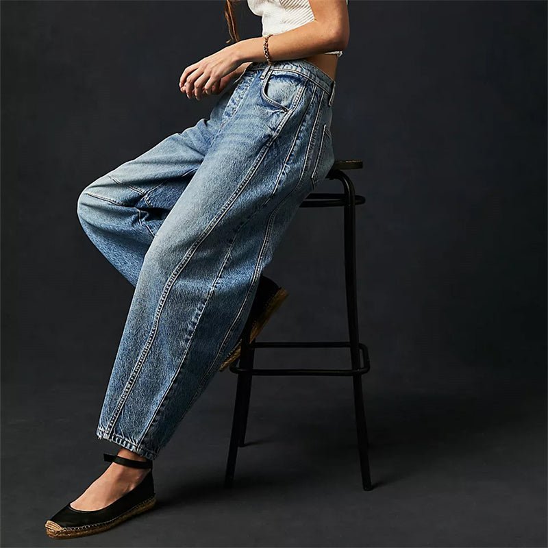 Women's Relaxed Fit High-Waisted Wide Barrel Jeans