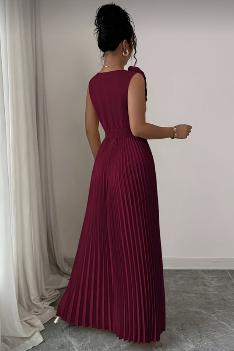 Women's Floral Appliqué Sleeveless Pleated A-Line Evening Gown
