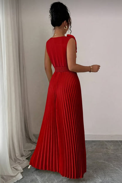 Women's Floral Appliqué Sleeveless Pleated A-Line Evening Gown