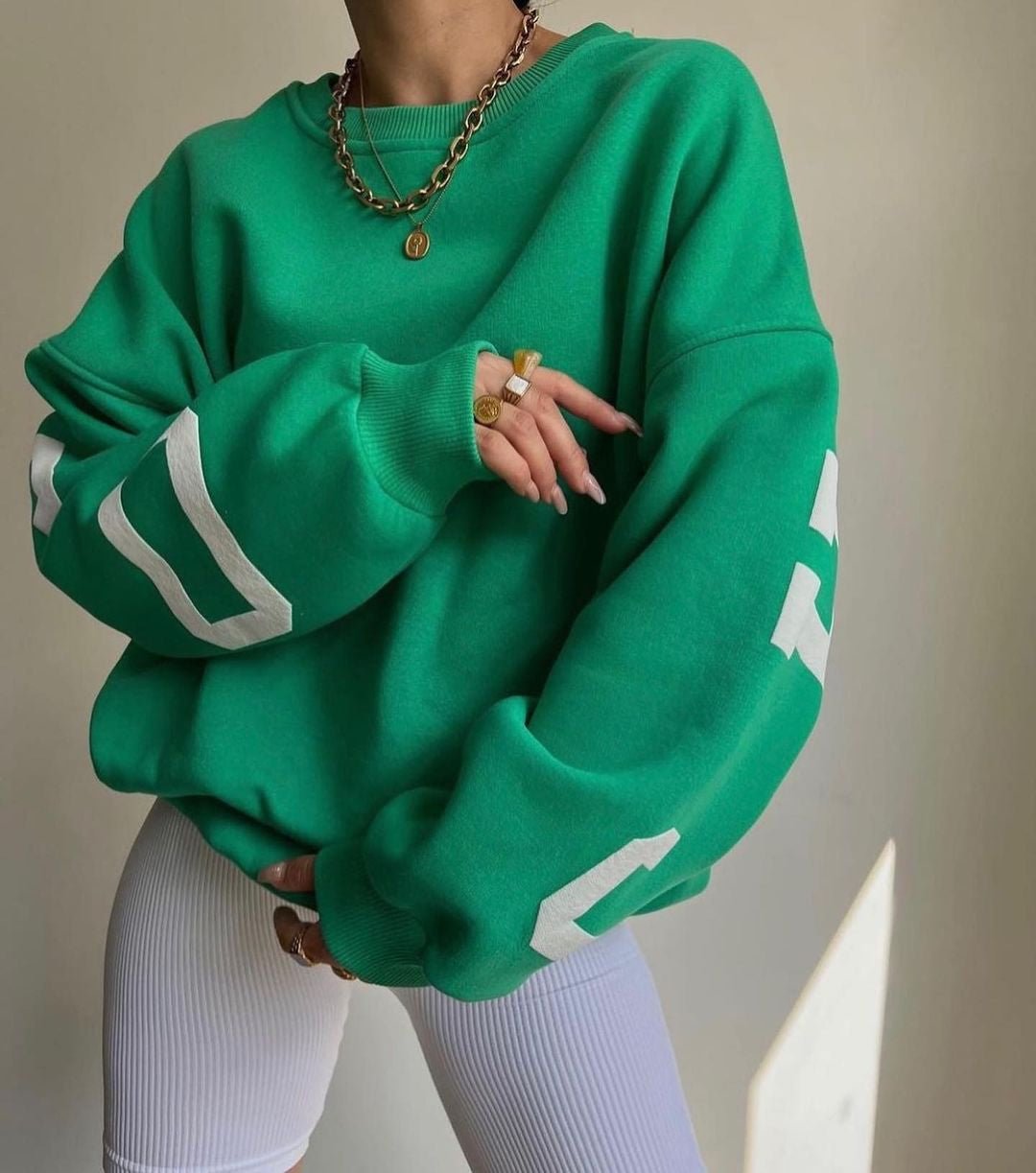 Oversized Fleece Varsity Graphic Crewneck Sweatshirt for Women