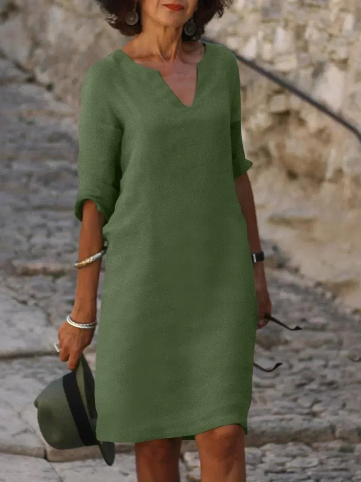 Women's Sophisticated Neckline Detail Midi Dress